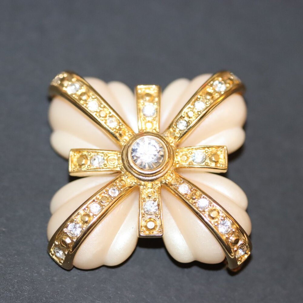 Vintage Joan Rivers Maltese Cross Brooch